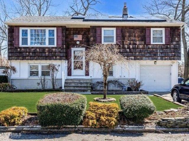 House for sale in Beachwood, New Jersey