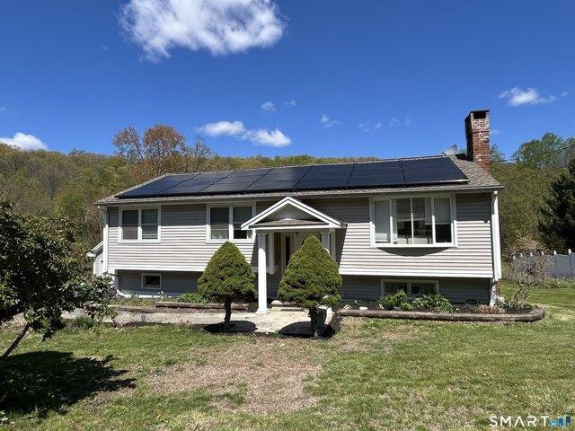 House for sale in Beacon Falls, Connecticut