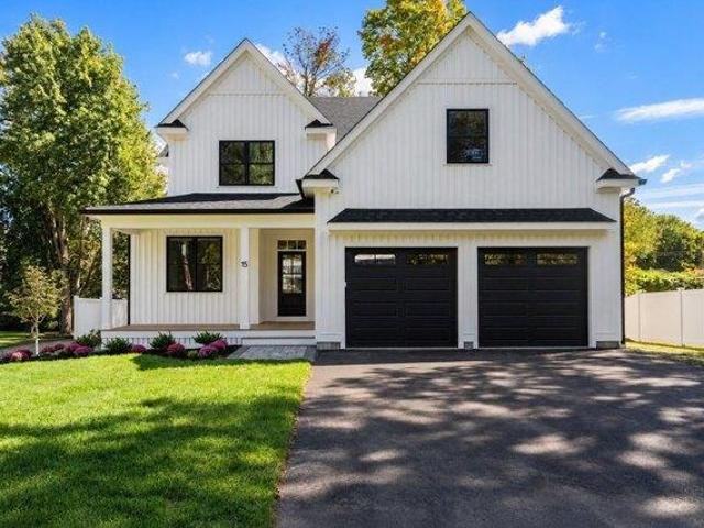 House for sale in Bedford, Middlesex County