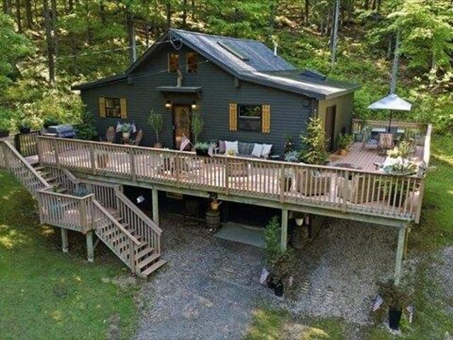 House for sale in Bennington, Bennington County