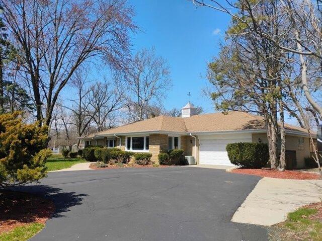 House for sale in Bensenville