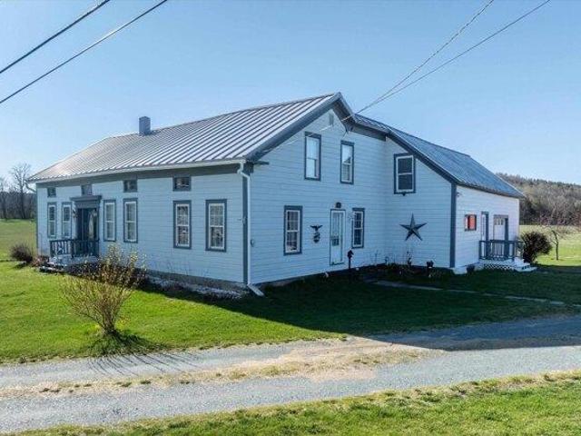 House for sale in Benson, Vermont