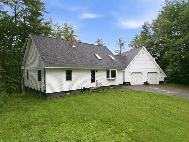 House for sale in Maine