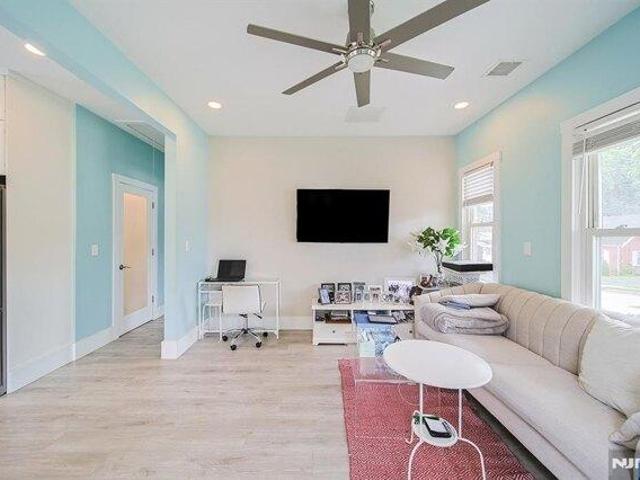 House for sale in Bergenfield