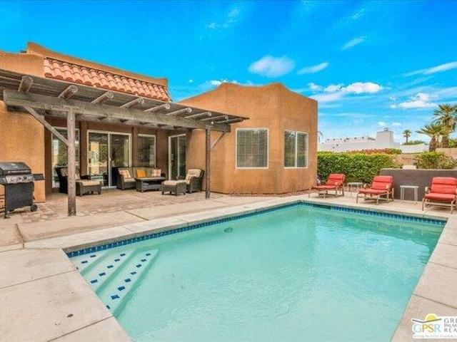 House for sale in Bermuda Dunes, California