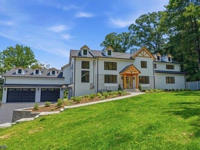 House for sale in Bernardsville, New Jersey