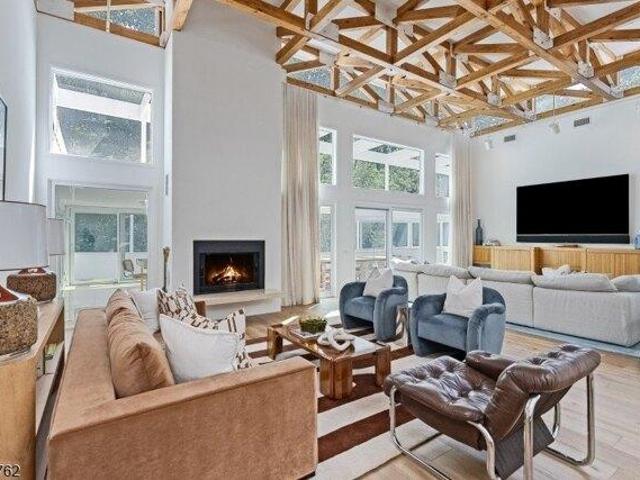 House for sale in Bernardsville, Somerset County