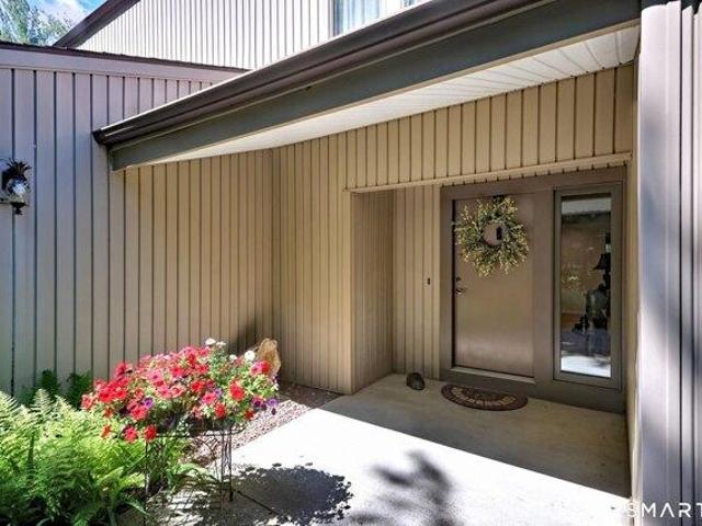 House for sale in Bethany, Connecticut