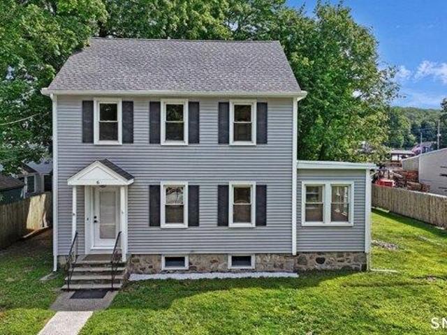 House for sale in Bethel, Western Connecticut Planning Region
