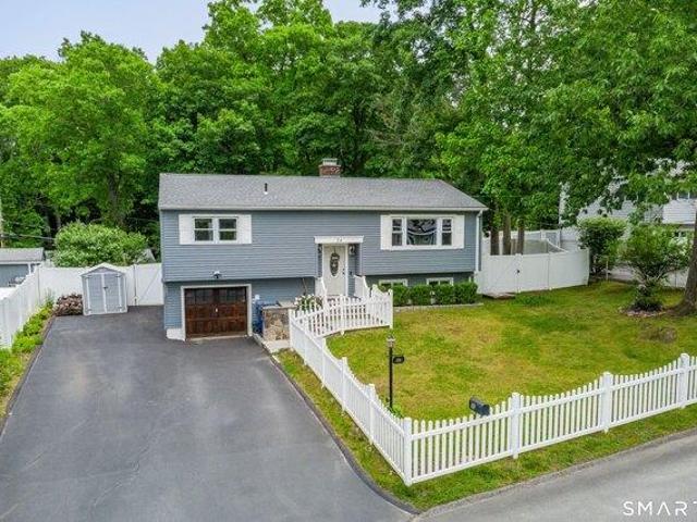 House for sale in Bethel, Western Connecticut Planning Region