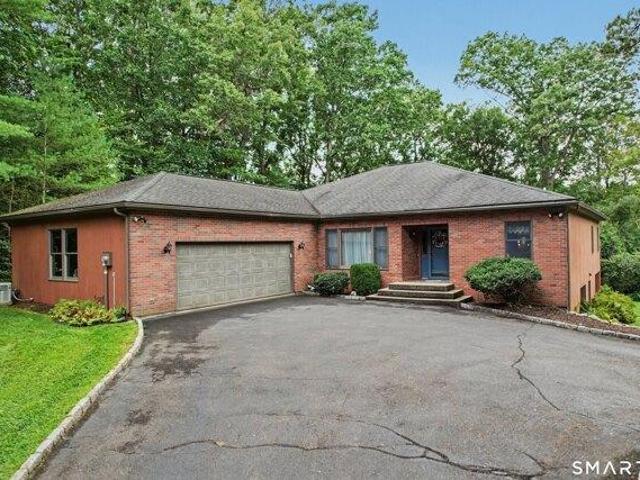 House for sale in Bethel, Western Connecticut Planning Region