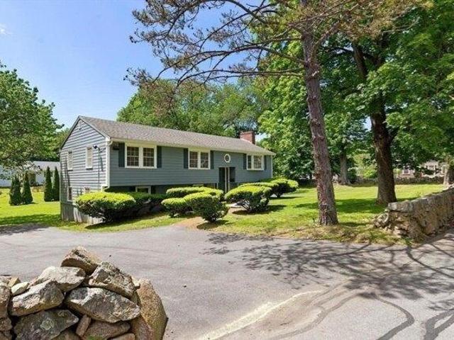 House for sale in Beverly, Massachusetts