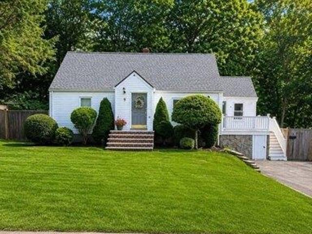 House for sale in Beverly, Massachusetts