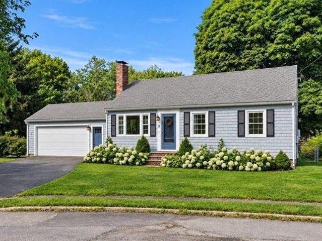 House for sale in North Beverly, Beverly