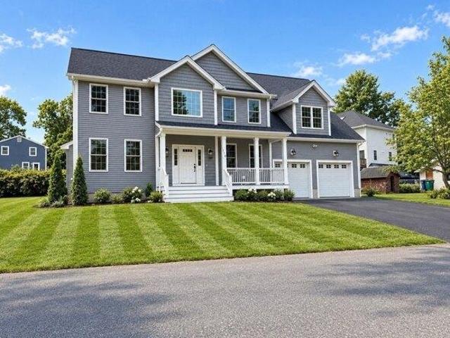 House for sale in Nutting Lake, Billerica