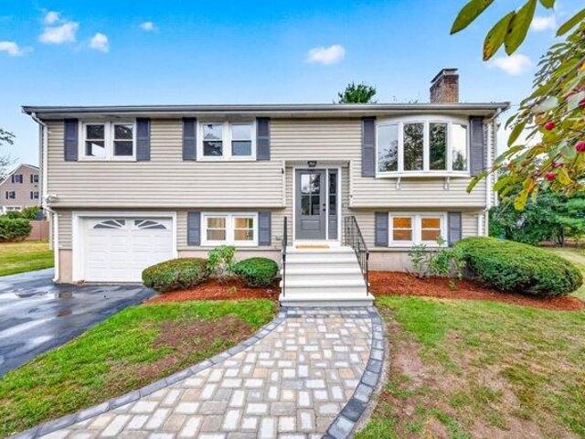 House for sale in The Pines, Billerica