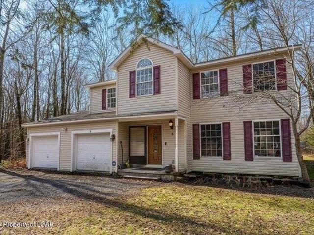 House for sale in Blakeslee, Pennsylvania