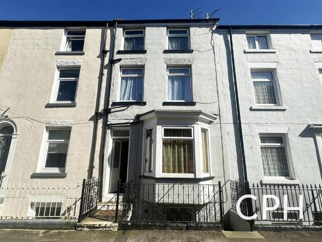 Flat for sale in The Old Town, Kepwick