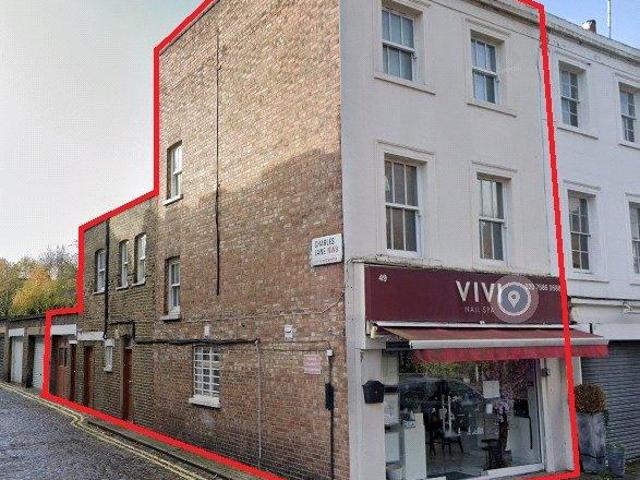 Flat for sale in St. John's Wood, Greater London