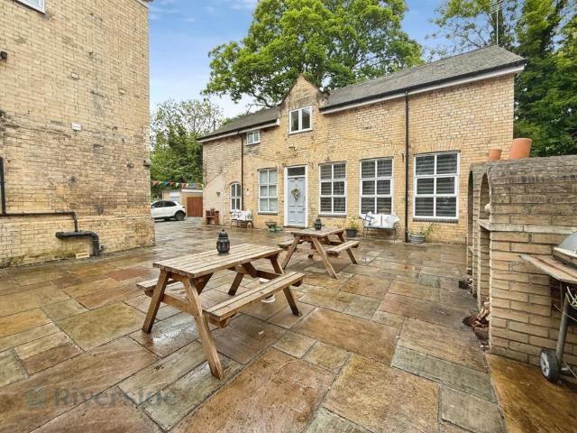 Flat for sale in Hull, City Of Kingston Upon Hull