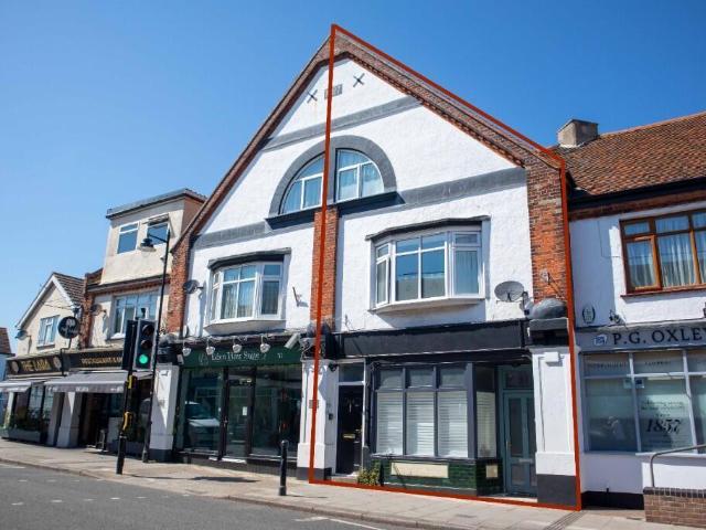 Flat for sale in Frinton and Walton, Dale Hill