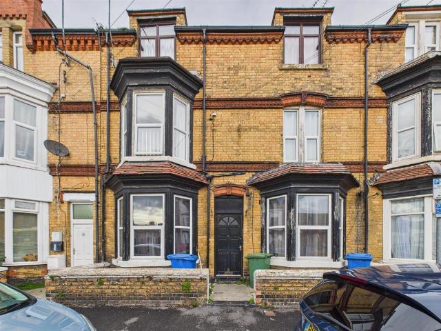 Flat for sale in Hilderthorpe, Bridlington