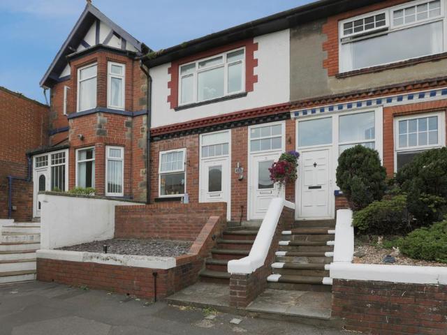 Flat for sale in Falsgrave, Kepwick