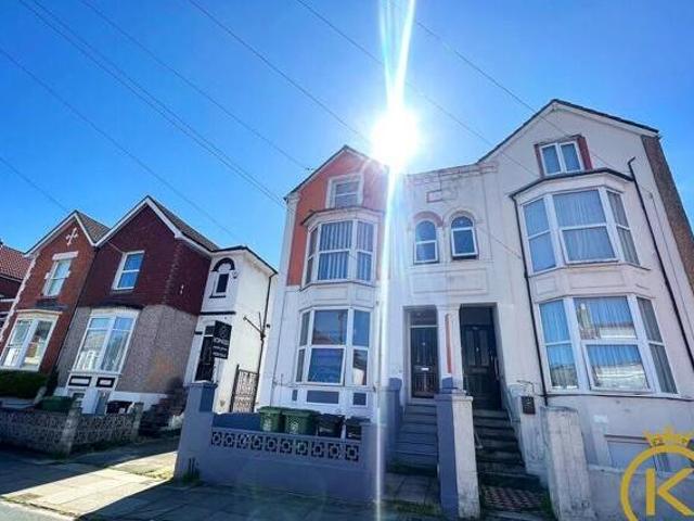 House for sale in Spring Vale, Hampshire