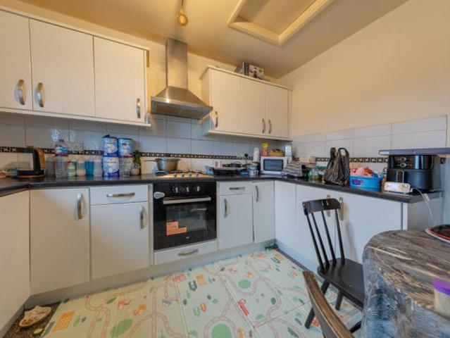 Apartment for sale in Ball Hill, West Midlands