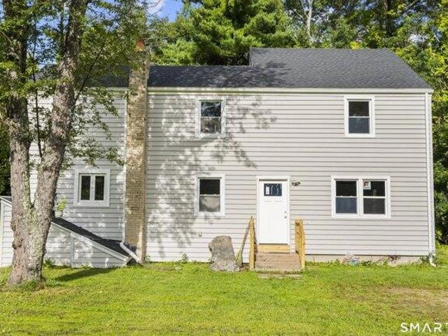 House for sale in Bloomfield, Connecticut