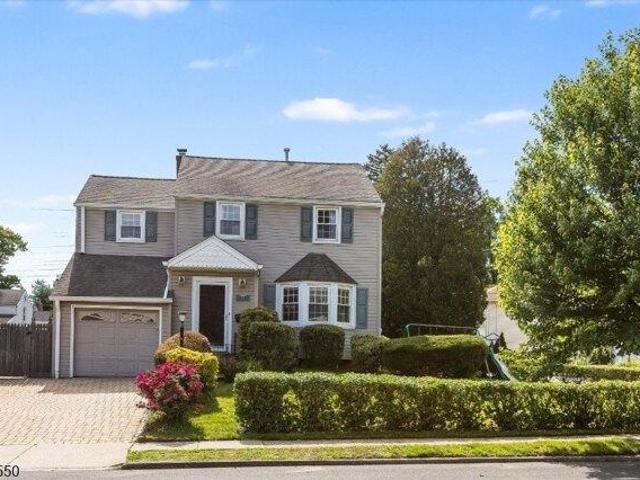 House for sale in Bloomfield, New Jersey