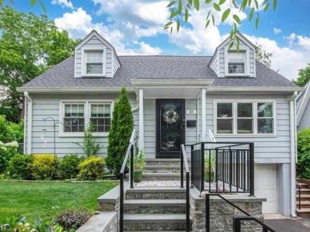 House for sale in Bloomfield, New Jersey