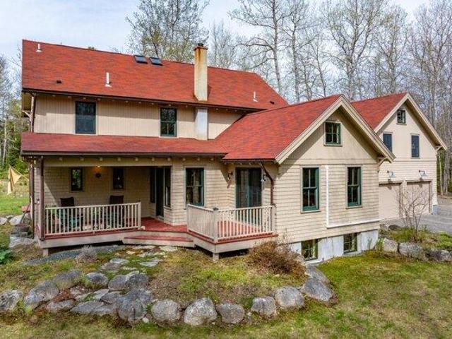 House for sale in Blue Hill, Maine