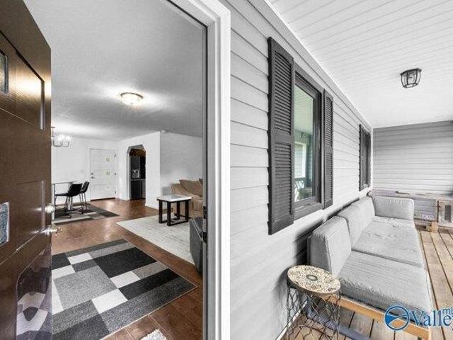 House for sale in Boaz, Alabama