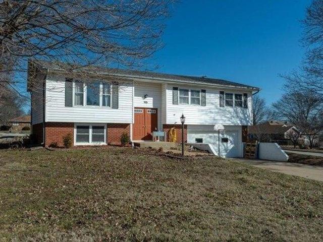 House for sale in Bolivar, Missouri