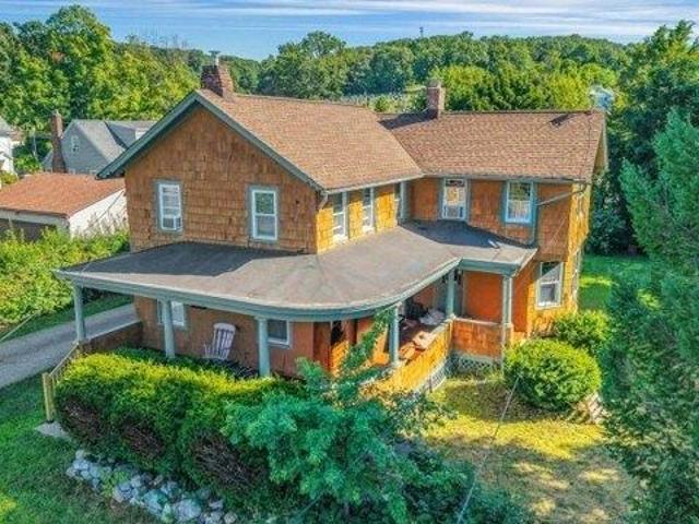 House for sale in Boonton, New Jersey