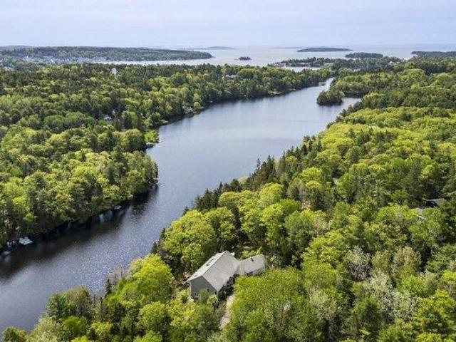 House for sale in Boothbay Harbor, Maine