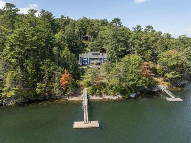 House for sale in Boothbay Harbor, Maine