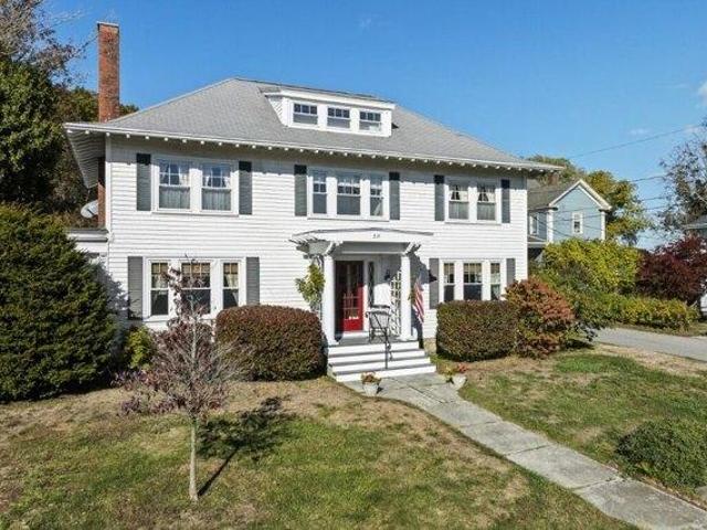 House for sale in Boothbay, Maine