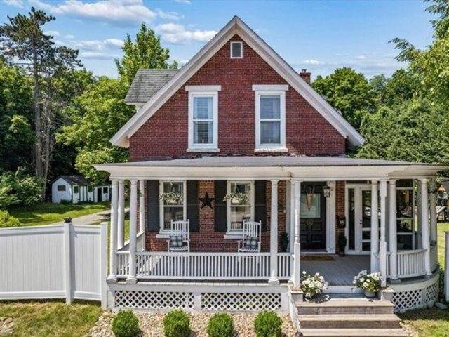 House for sale in New Hampshire