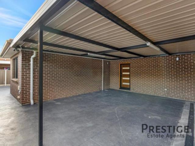 House for rent in Bossley Park, New South Wales