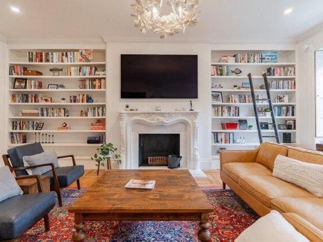 Condo for sale in Beacon Hill, Boston