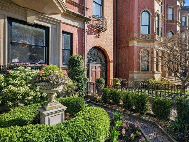 Condo for sale in Boston, Massachusetts