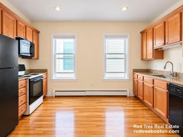 House for rent in Mission Hill, Boston