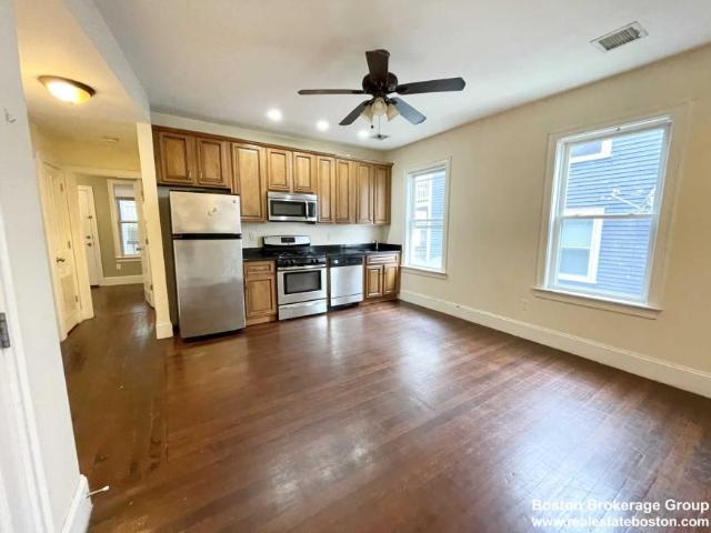 Condo for rent in Mission Hill, Boston