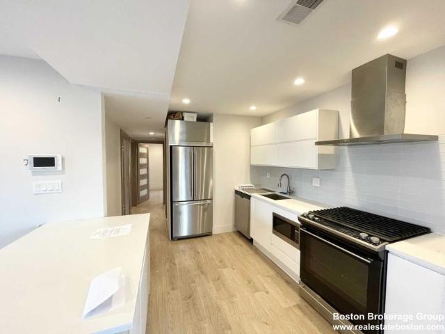 Condo for rent in Dorchester, Boston
