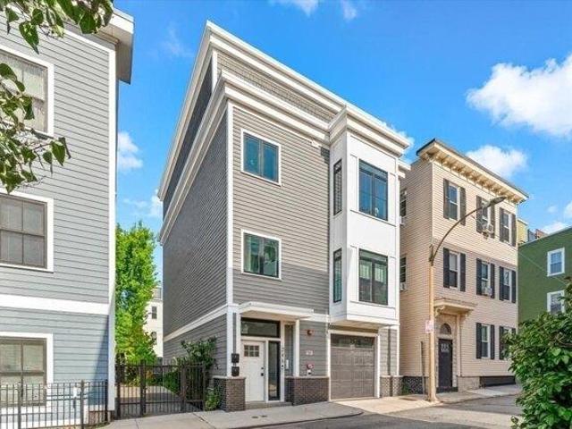 Condo for sale in Seaport, Boston
