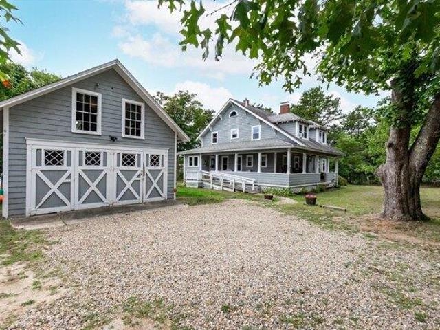 House for sale in Cataumet, Massachusetts
