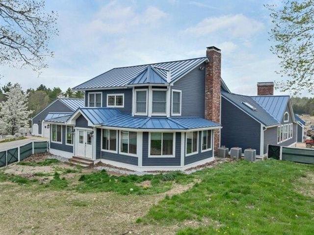 House for sale in New Hampshire