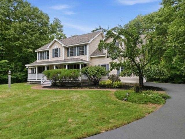 House for sale in New Hampshire